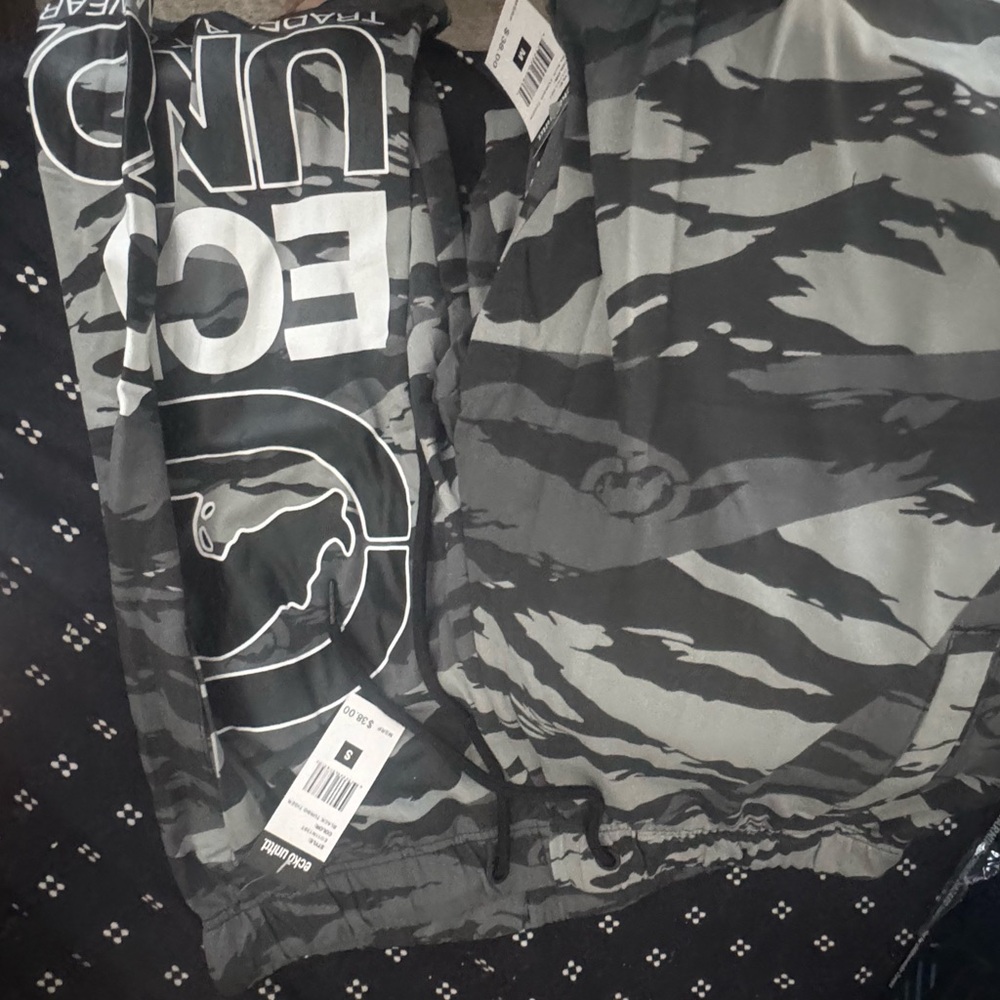 Ecko Unlimited Gray Camo Shorts